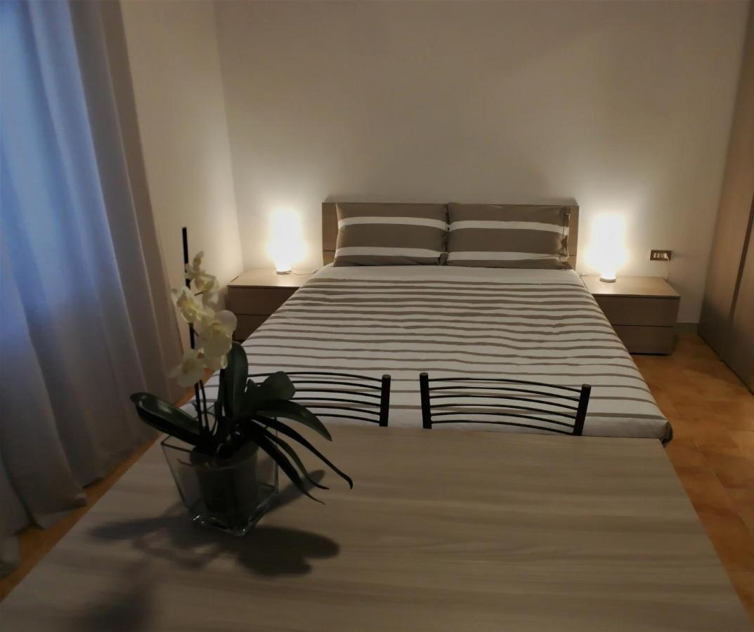 Villa Giulia Bonate Sotto ภายนอก รูปภาพ